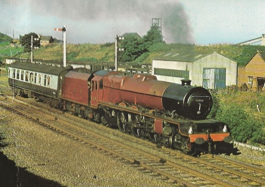 L.M.S Stanier Pacific 4.5.2 No 6201 'Princess Elizabeth' (Dennis Productions) -Front Cover