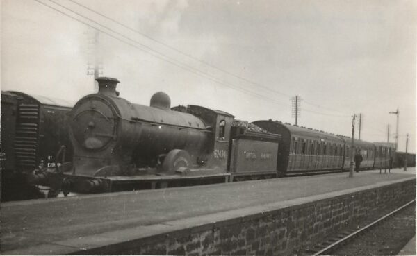 Steam Locomotive 62434 - Vintage Photo - Image 2